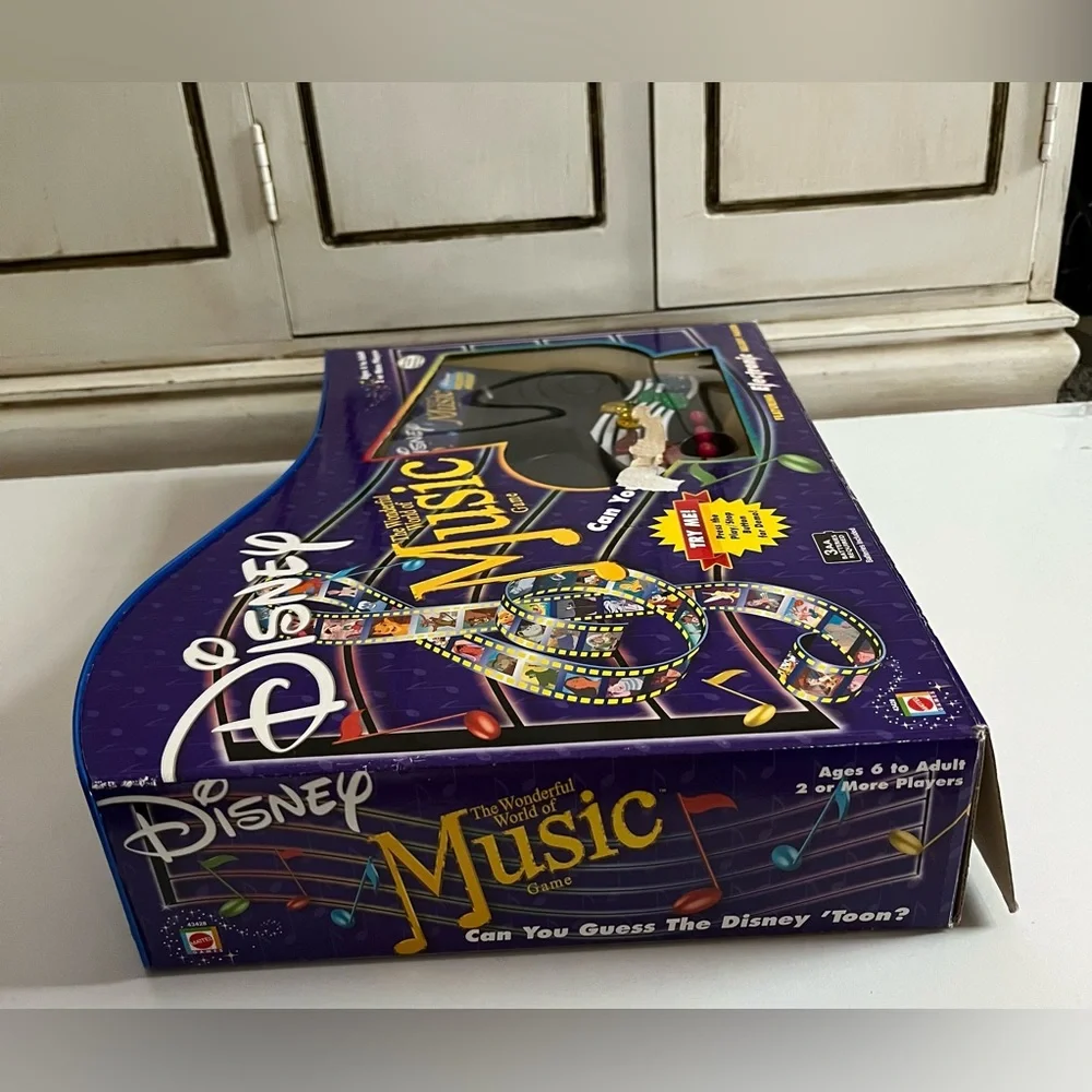 New Disney: The Wonderful World of Music Game Trivia cards, musical interactive
